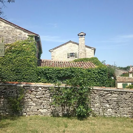 House Arbalovija